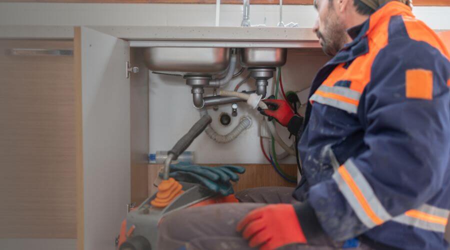 Professional tankless water heater installation services in Davisburg, MI